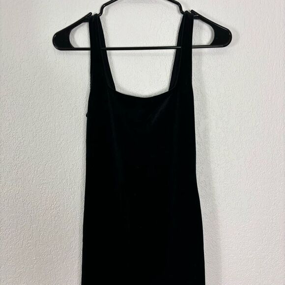 Urban Outfitters Black Velour Square Neckline Mini Dress - Picture 3 of 6